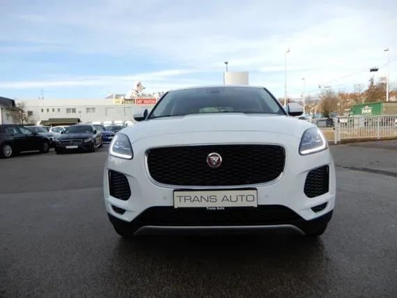 Jaguar E-PACE 2.0D *PANORAMA,LED,KAMERA* Image 2